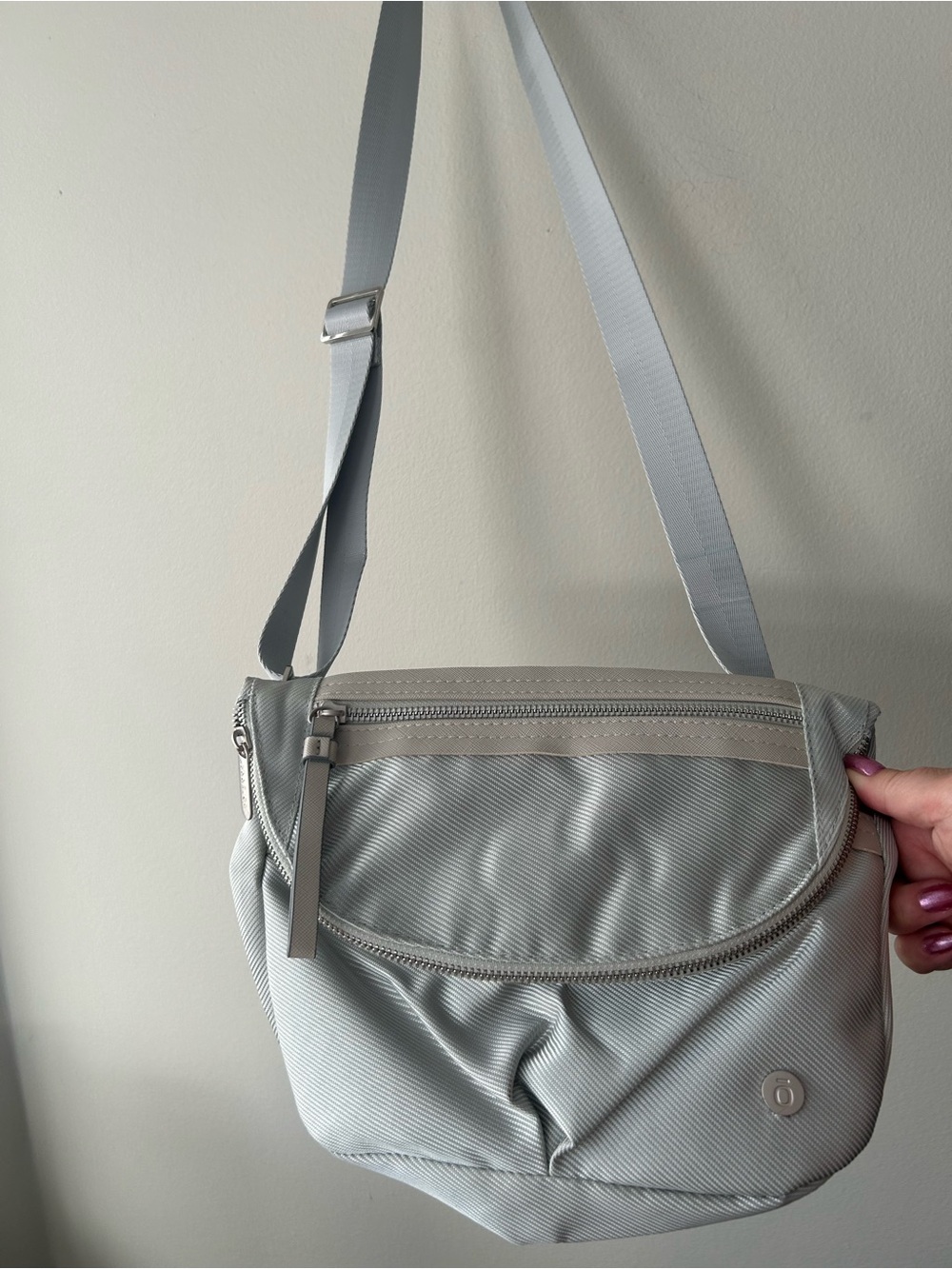 Doterra Light Gray Crossbody Bag with Adjustable Strap